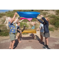 Jeu de lancer de parachute écureuil pour enfants à partir de 8 ans - BS Toys - Squirl Parachutes