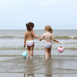 Seau de plage rose pour les enfants de 18 mois et plus - Quut