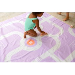 Spiel Strandtuch 180 x 180 cm - Strasse Lavendel - für Kinder ein toller Badespass - Quut