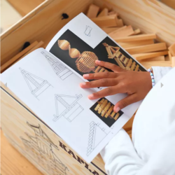 KAPLA® livre d'art n° 4 beige - construire selon les instructions - l'origina