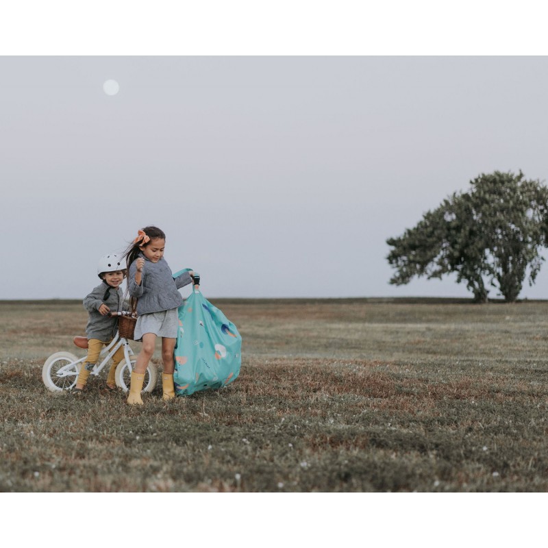 outdoor – playmat & toy bag Play